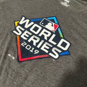 Majestic Gray World Series 2019 Tee